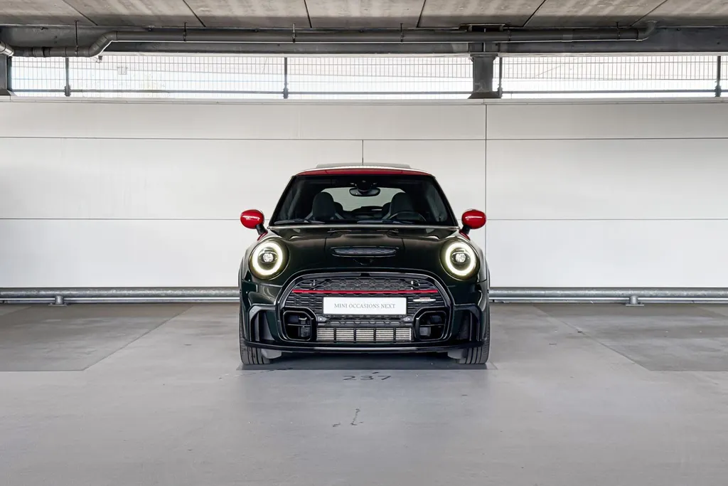 MINI Cooper 3-deurs 2.0 John Cooper Works JCW Pack