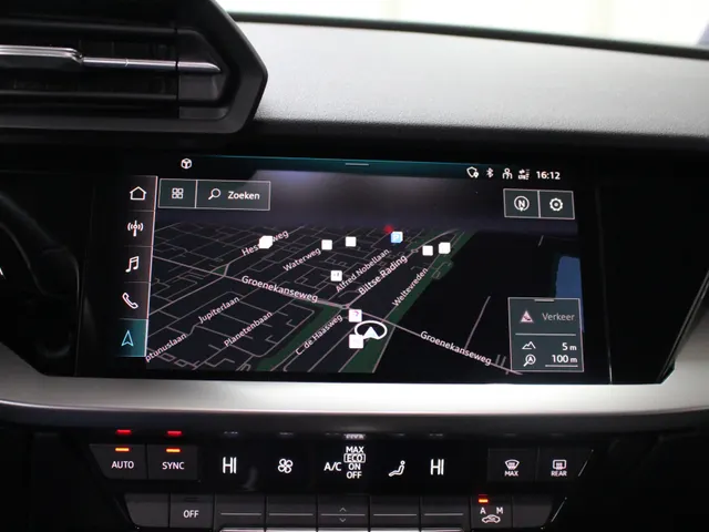 Audi A3 Sportback 30 TFSI Advanced Automaat Navigatie | Climate Control | Lichtmetalen Velgen
