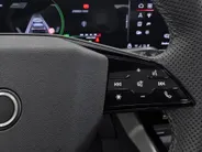 Audi A5 Avant 2.0 367pk e-hybrid Quattro S edition Competition · Panoramadak · Wegklapbare Trekhaak · 360 Camera