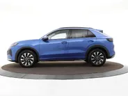 Volkswagen T-Roc Life First Edition 1.5 eTSI 116 PK 7 versn. DSG · Comfort pakket · Achteruitrijcamera ·