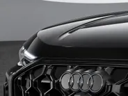 Audi Q5 e-hybrid quattro S edition Competition 367 PK · Tech pro · Glazen panoramadak · B&O premium 3D