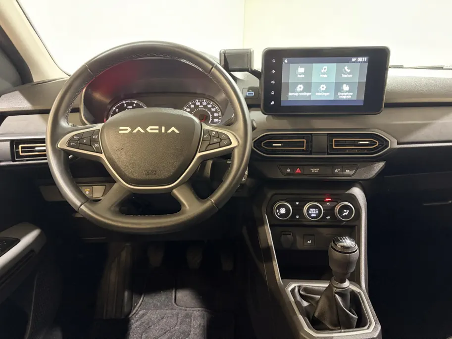 Dacia Sandero Stepway 100PK TCe ECO-G Extreme (LPG) | 1ste Eigenaar | Trekhaak | 1100KG Trekgewicht | Camera | Apple Carplay/Android Auto | Parkeersensoren | Lichtmetalen Velgen | Licht & Regen Sensor | LED Lampen|