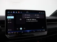 Volkswagen ID.7 Pro Limited Edition 77 kWh accu 286 PK · Draadloze telefoonlader · 360 camera · verwarmde voorstoelen · Voorraad OUTLET · Prijs is inclusief inruilpremie ·