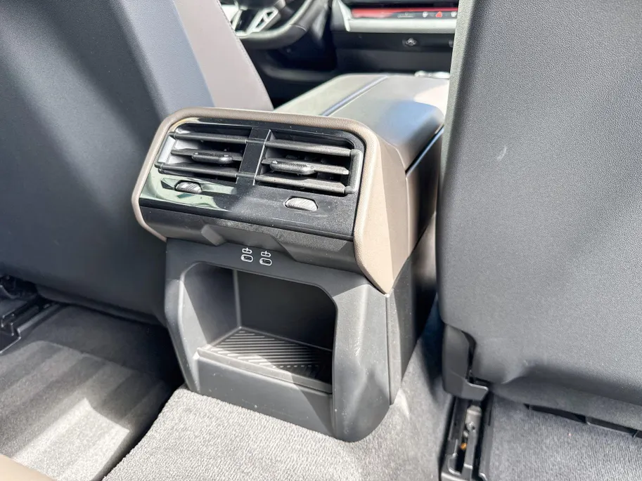 BMW i5 Sedan eDrive40