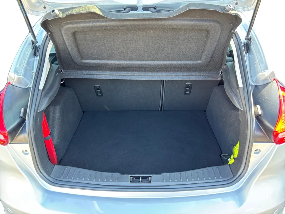 Ford Focus 1.0 Titanium | 1e eigenaar | Adaptive cruise |  Multimedia | Parkeer sensoren | Led koplampen |