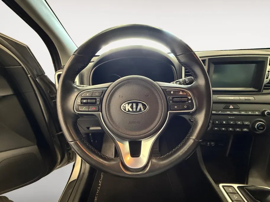 Kia Sportage 1.6 GDI DynamicLine | Trekhaak | Navigatie | Cruise Control | Climate Control | Lichtmetalen Velgen |