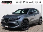 Alfa Romeo Junior Elettrica 54 kWh | Carplay | Clima | Cruise | LED | 18'