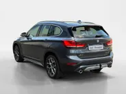 BMW X1 sDrive20i VDL Nedcar Edition | Trekhaak | Camera | Leder | Head-Up Display | Navi | Stoelverwarming | Elektrische achterklep | LED | 12 maanden Bovag Garantie