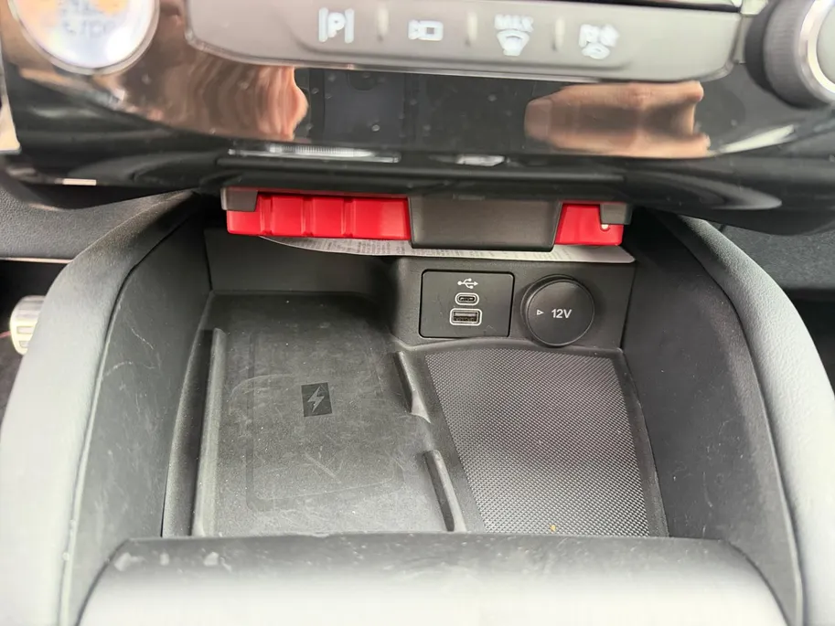 Ford Kuga 2.5 PHEV ST-Line X |  Dealer Onderhouden | Garantie tot 11-02-2028 | Pano Dak | 360 Graden Camera | Adapt. Cruise Control | BLISS | Winter Pakket | AGR Voorstoelen | B&O Audio | Elektrische Achterklep