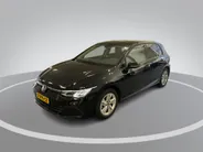Volkswagen Golf 1.0 eTSI 110pk DSG Life · Camera · Apple/Android Car Play · Navigatie · P-Sensoren · 16'' Inch · Garantie t/m 04-02-2028 of 100.000km