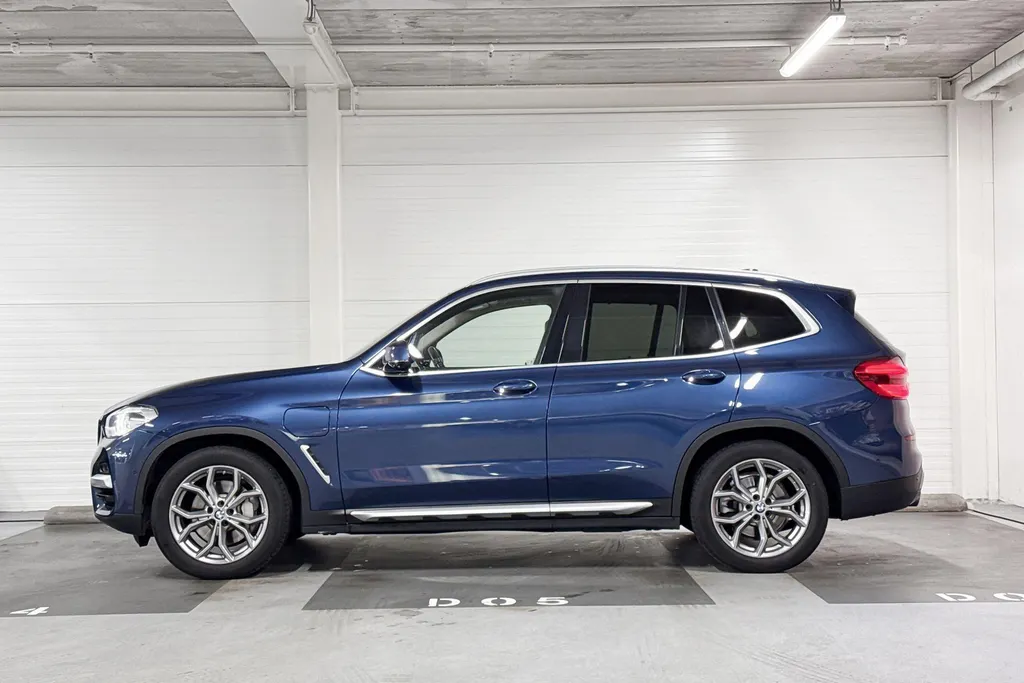 BMW X3 xDrive30e Business Edition Plus