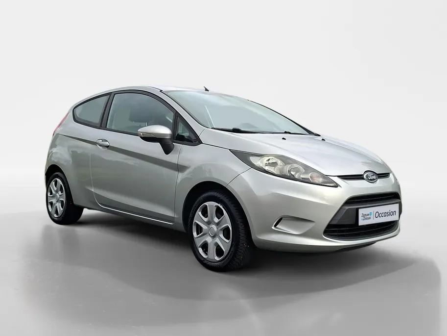 Ford Fiesta 1.25 Limited | Nieuwe Distributieriem bij aflevering | Trekhaak | All weather banden | Radio | Dealer onderhouden | Nieuwe APK | 12maanden BOVAG Garantie |