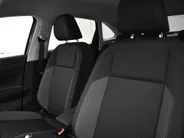 Volkswagen Taigo Life Edition 1.0 TSI 95 pk 5 versn. Hand · Camera · Apple/Android Car Play · P-Sensoren · Airco · 17'' Inch · Garantie t/m 23-10-2029 of 100.000km
