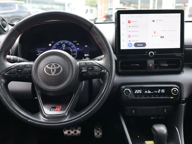Toyota Yaris 1.5 Hybrid 130 GR Sport Plus PanoDak