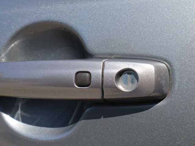 Suzuki Vitara 1.5 Hybrid Style | Carplay | All Seasons | Leder