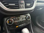Ford Puma 1.0 EcoBoost Hybrid ST-Line | TREKHAAK | STOEL, STUUR EN VOORRUITVERWARMING | ACHTERUITRIJCMAREA | NAV |