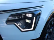Kia Niro 1.6 GDi Hybrid ExecutiveLine | Camera | Leer | Schuifdak | Stoelverwarming+ventilatie | Elektr. stoelverstelling + achterklep | 18' LM | HUD |