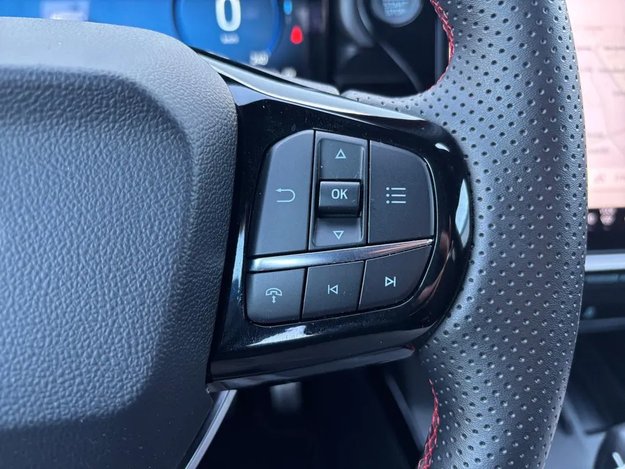 Ford Puma 1.0 EcoBoost Hybrid ST-Line Automaat | NL auto! | Winterpack | Cruise Control | Navigatie | Achteruitrijcamera | Climate Control | 12 maanden garantie!