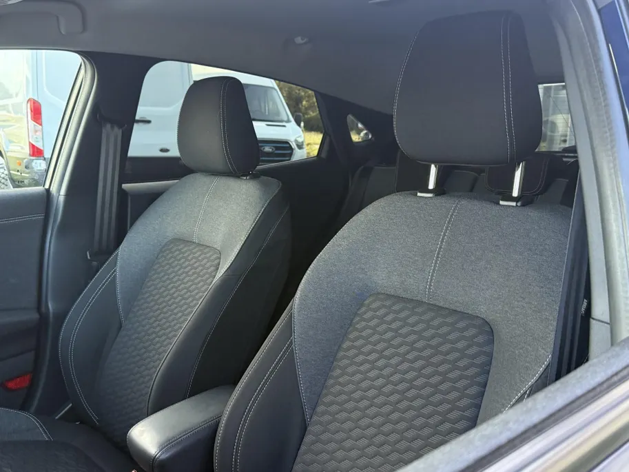 Ford Puma 1.0 EcoBoost Hybrid Titanium