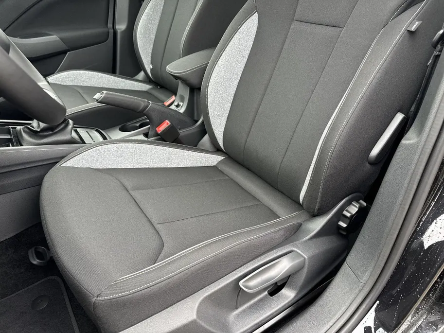 Škoda Kamiq Selection 1.0 TSI 85 kW / 115 PK SUV 6 versn. Hand | Privatelease €389,- | €1000,- INRUILPREMIE | UIT VOORRAAD LEVERBAAR!!
