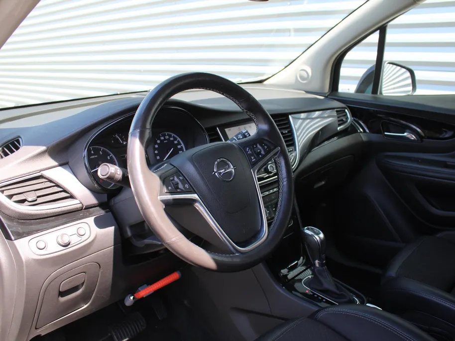 Opel Mokka X 1.4 Turbo Innovation | Automaat | Trekhaak | Stuur-/stoelverwarming | Navi | 18' LM | Camera | Clima |