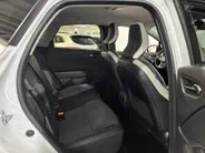 Renault Captur 90PK TCe Intens | 9,3' Navi | Camera | Climate Control | Parkeersensoren | Apple CarPlay/Android Auto | Cruise Control | Lichtmetalen Velgen | Armsteun | Full LED |