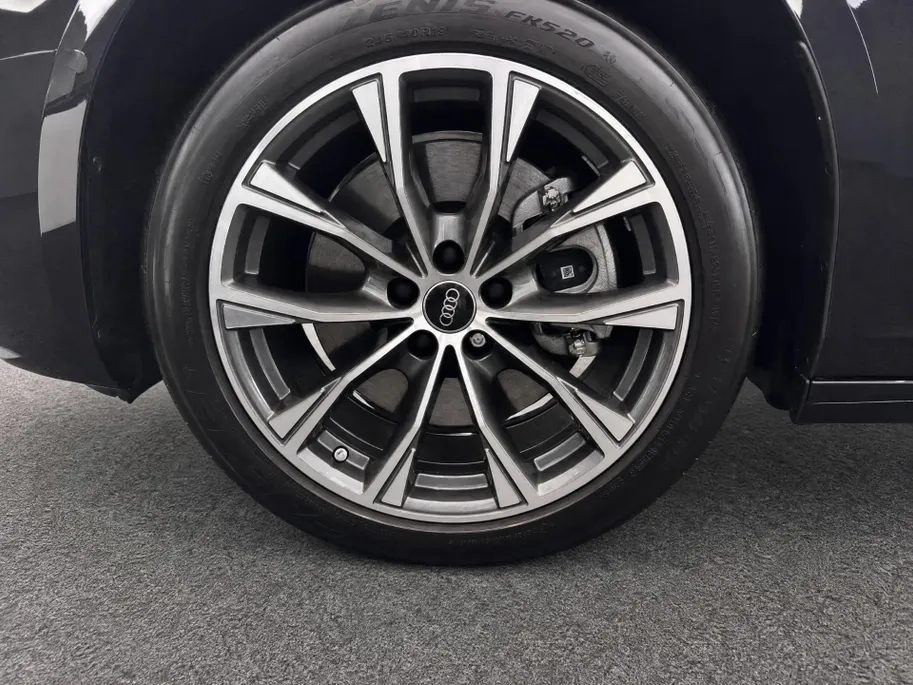 Audi A6 Avant Advanced edition e-hybrid 299 PK · Tech plus · Privacy glas ·