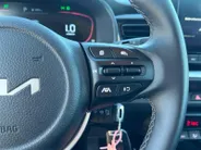 Kia Stonic DynamicLine Automaat | Navi | Clima | Camera | Cruise Control | LM Velgen | Apple Carplay | Android Auto
