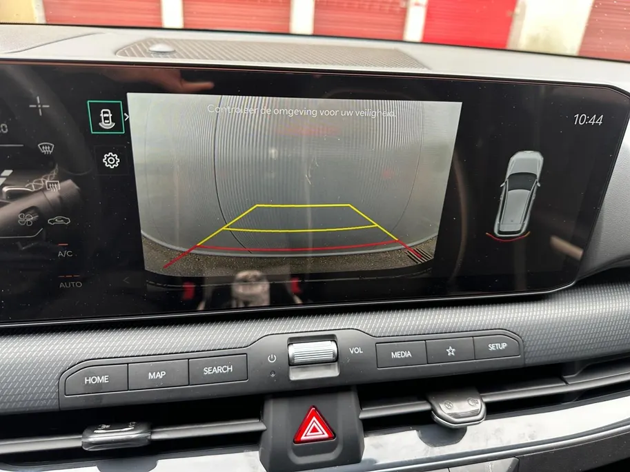 Kia K4 1.0 T-GDi MHEV GT-Line Launch Edition (pano) | Stoel & stuurverwarming | Wireless carplay/android auto | Fabrieksgarantie t/m 6-2036 +3x 1 jaar* | metallic lak | NAP