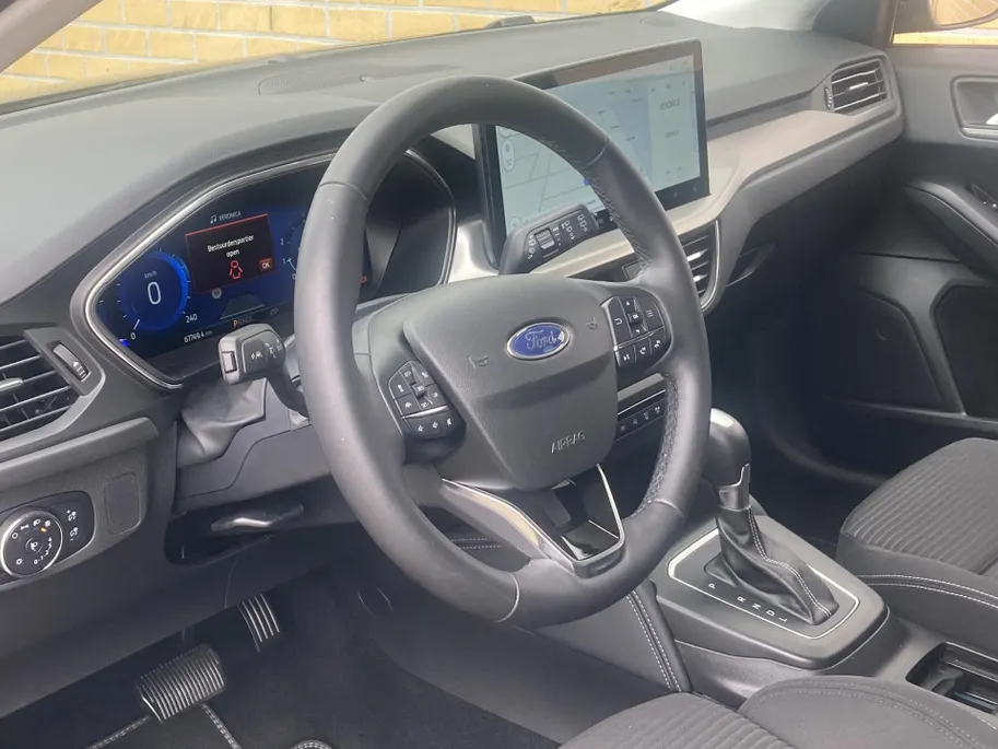 Ford Focus 1.0 EcoBoost Hybrid 155pk Automaat TitaniumX Wagon Groot Navigatie - Winter pakket - AGR bestuurdersstoel