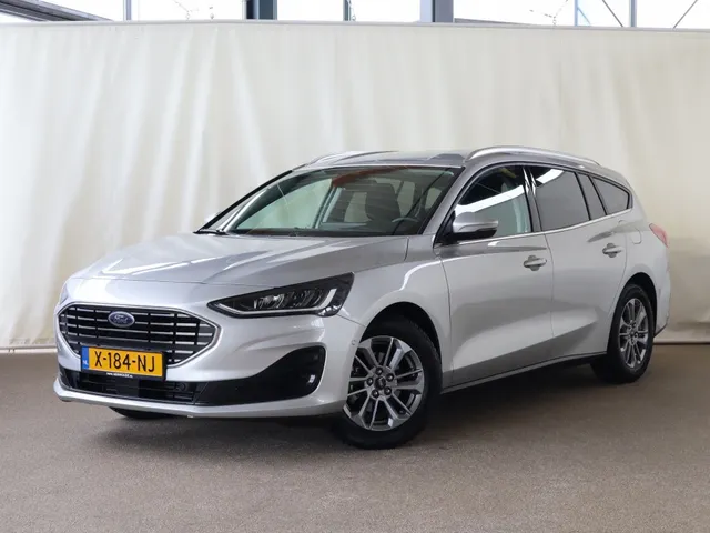 Ford Focus Wagon 1.0 EcoBoost Hybrid Titanium