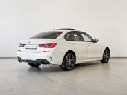 BMW 3 Serie Sedan 318i High Executive