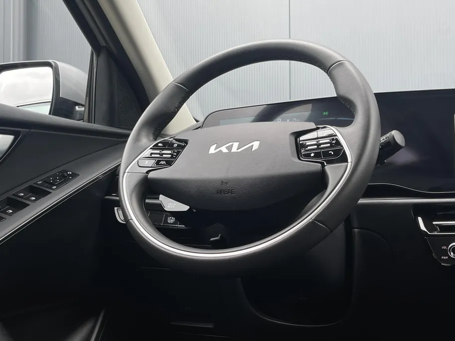 Kia Niro 1.6 GDi Hybrid ComfortLine | Camera | Navi | Apple Carplay | Android Auto | Lichtmetalen Velgen |