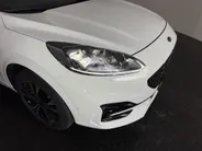 Ford Kuga 2.5 PHEV ST-Line X 225pk | Trekhaak | BLIS | B&O | Winterpack | 19'' lichtmetalen velgen