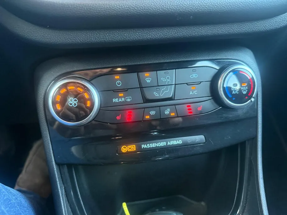 Ford Puma 1.0 EcoBoost Hybrid ST-Line | Stoel/Stuurverwarming | Apple Carplay/Android Auto | Parkeersensoren | Climate Control | Cruise Control | Navigatie