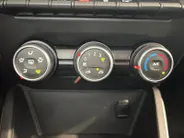 Dacia Duster 1.0 TCe Prestige *Navi(Carplay)+Camera*Airco*Cruise*Mooie Auto!