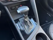 Kia Niro 1.6 GDi Hybrid DynamicLine | *1E EIGENAAR | TREKHAAK | FABRIEKSGARANTIE | APPLE CARPLAY/ ANDROID AUTO | NAVI | CAMERA | LMV | DAB+ | STOF/ LEDER | ETC…