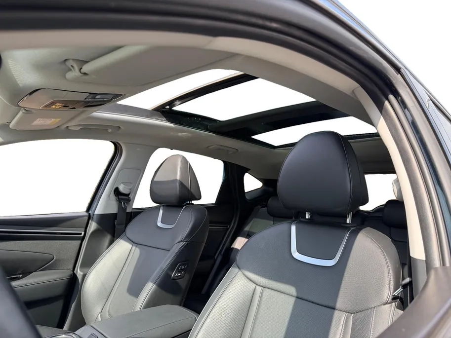 Hyundai Tucson 1.6 T-GDI 265pk PHEV Premium Sky 4WD | Schuif-Kantel Dak | Stoel Verwarming/Ventilatie | Memory Seats | Adaptief Cruise Control | Apple Carplay/Android Auto