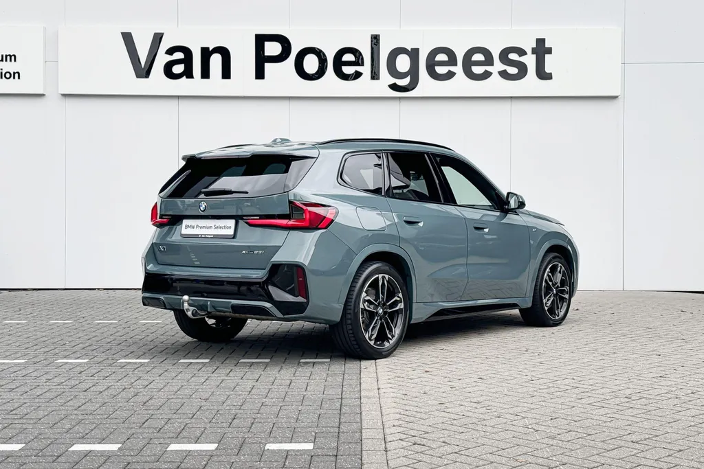 BMW X1 xDrive23i