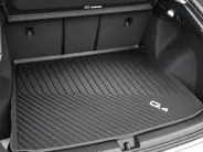 Audi Q4 Sportback e-tron 35 Launch edition 55 kWh 125kW/170PK · Panoramadak · Leder · Stoelverwarming · Apple/Android Car Play · Garantie t/m 17-10-2026 of 100000km.