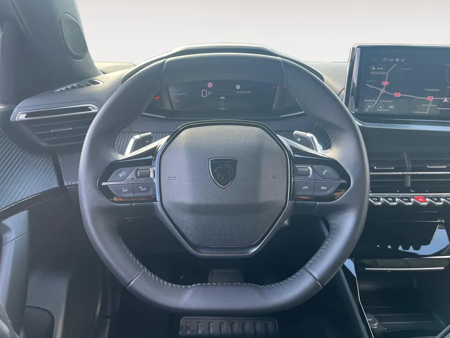 Peugeot 2008 1.2 m-Hybrid autom. 145pk Allure | Automaat | Voor en achter Camera | Apple Carplay/Android Auto | DAB | Cruise Control | Climate Control | Hoge Instap