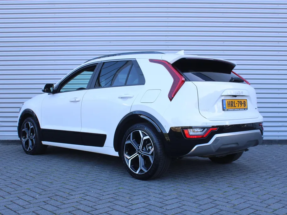 Kia Niro 1.6 GDi Hybrid ExecutiveLine | Camera | Leer | Schuifdak | Stoelverwarming+ventilatie | Elektr. stoelverstelling + achterklep | 18' LM | HUD |