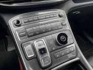 Hyundai Santa Fe 1.6 T-GDI HEV Premium 7p. | Lederen bekleding| Stoelverwarming/koeling| Stuurverwarming| Elektrische achterklep| Trekhaak| 1650 KG trekgewicht|