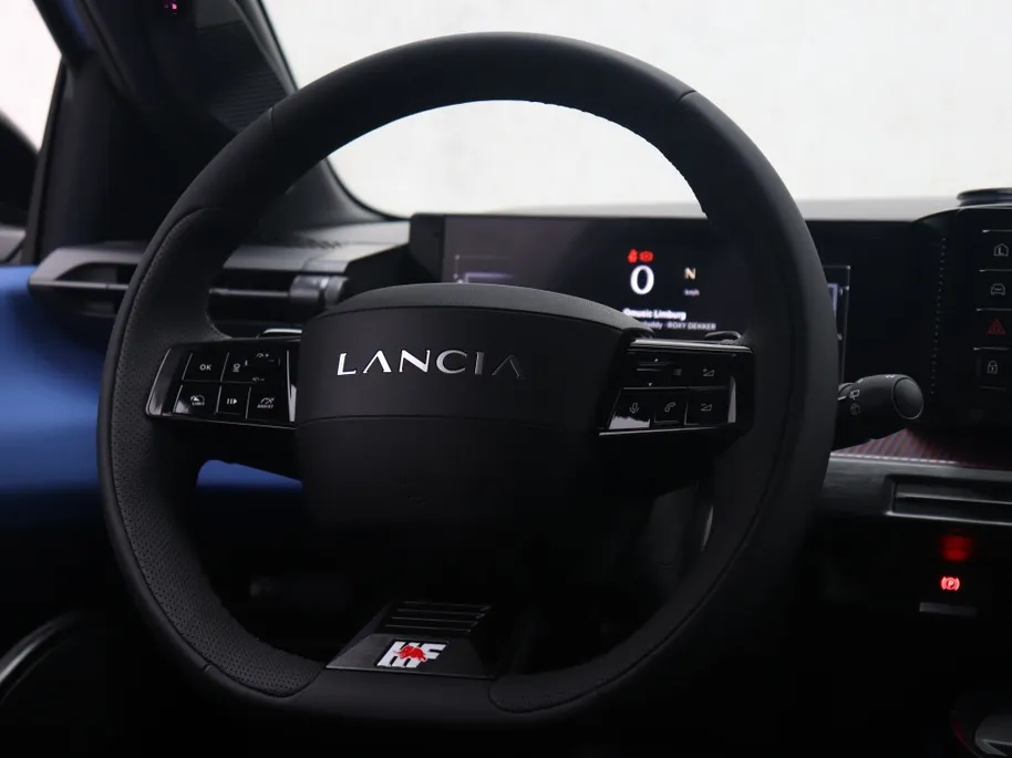 Lancia Ypsilon 1.2T Hybride HF Line | Sala | Tech pack | Navi |