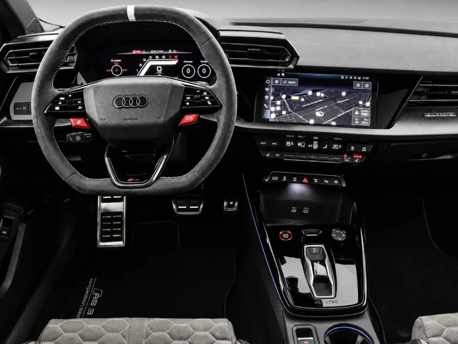 Audi RS3 Sportback 2.5 TFSI quattro 400 PK competition limited 593/750 · Audi Exclusive Gletsjerwit Mat Effect · Head-Up display · Sonos Premium 3D · Panorama dak · RS sportuitlaat