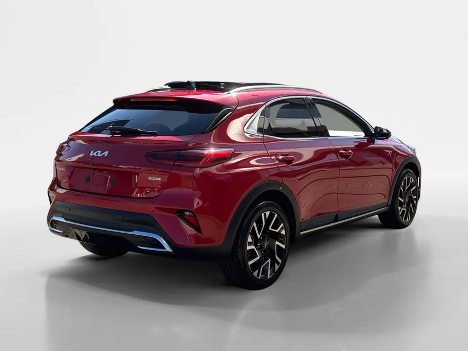 Kia XCeed 1.6 GDi PHEV Design Edition | Apple Carplay / Android Auto | Navigatiesysteem | Licht + Regensensor | Elektrisch Schuif / Kanteldak | Parkeersensoren Voor + Achter | Parkeercamera Achter | Dodehoekdetectie | Rijstrooksensor + Correctie | 18'Lichtmetalen V
