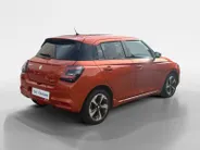 Suzuki Swift 1.2 Style Smart Hybrid Automaat | Climate Control | Stoelverwarming | Navigatie | Dodehoek detectie | Achteruitrijcamera | Adapt. Cruise Control | 12 maanden garantie