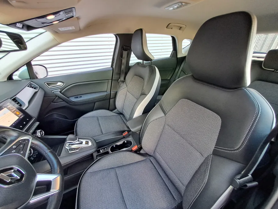 Renault Captur 1.3 TCe 130 Intens | AUTOMAAT | Navi | Camera | Cruise | Keyless entry  | Apple Carplay/Android Auto