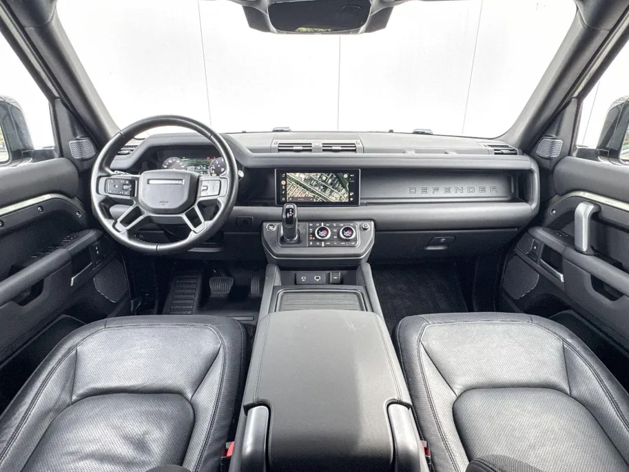 Land Rover Defender 110 2.0 P400e 110 X-Dynamic HSE