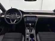 Volkswagen Passat Variant 1.5 TSI R-Line Business + DSG Automaat | Panoramadak | Trekhaak | Elektrische Stoelen